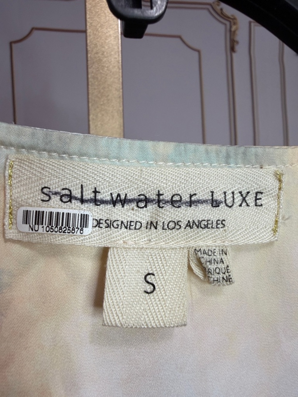 Saltwater Luxe Pastel Tie-Front Blouse – Puff Sleeve V-Neck Top Tie-Dye. Size S - Picture 3 of 8